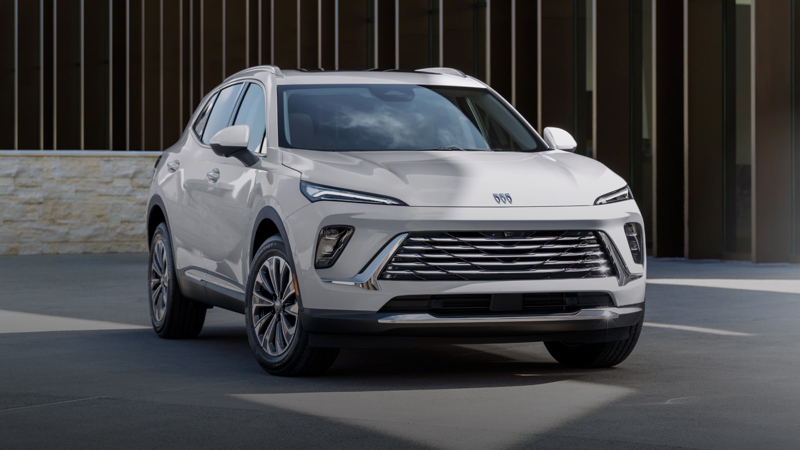 2026 Buick Envision Sleek grille and front fascia 