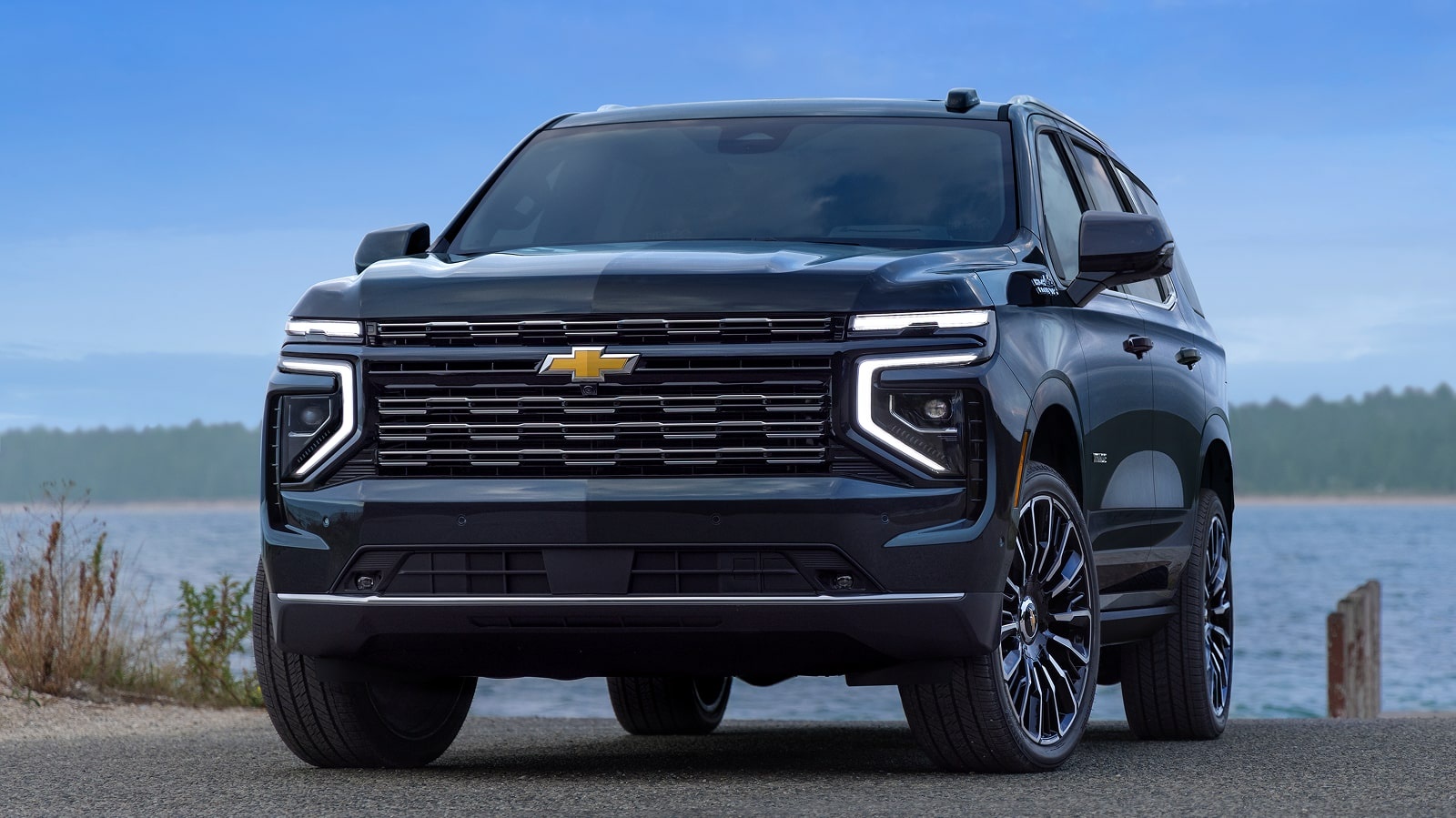2026 Chevrolet Tahoe Available AutoSense Power Liftgate 