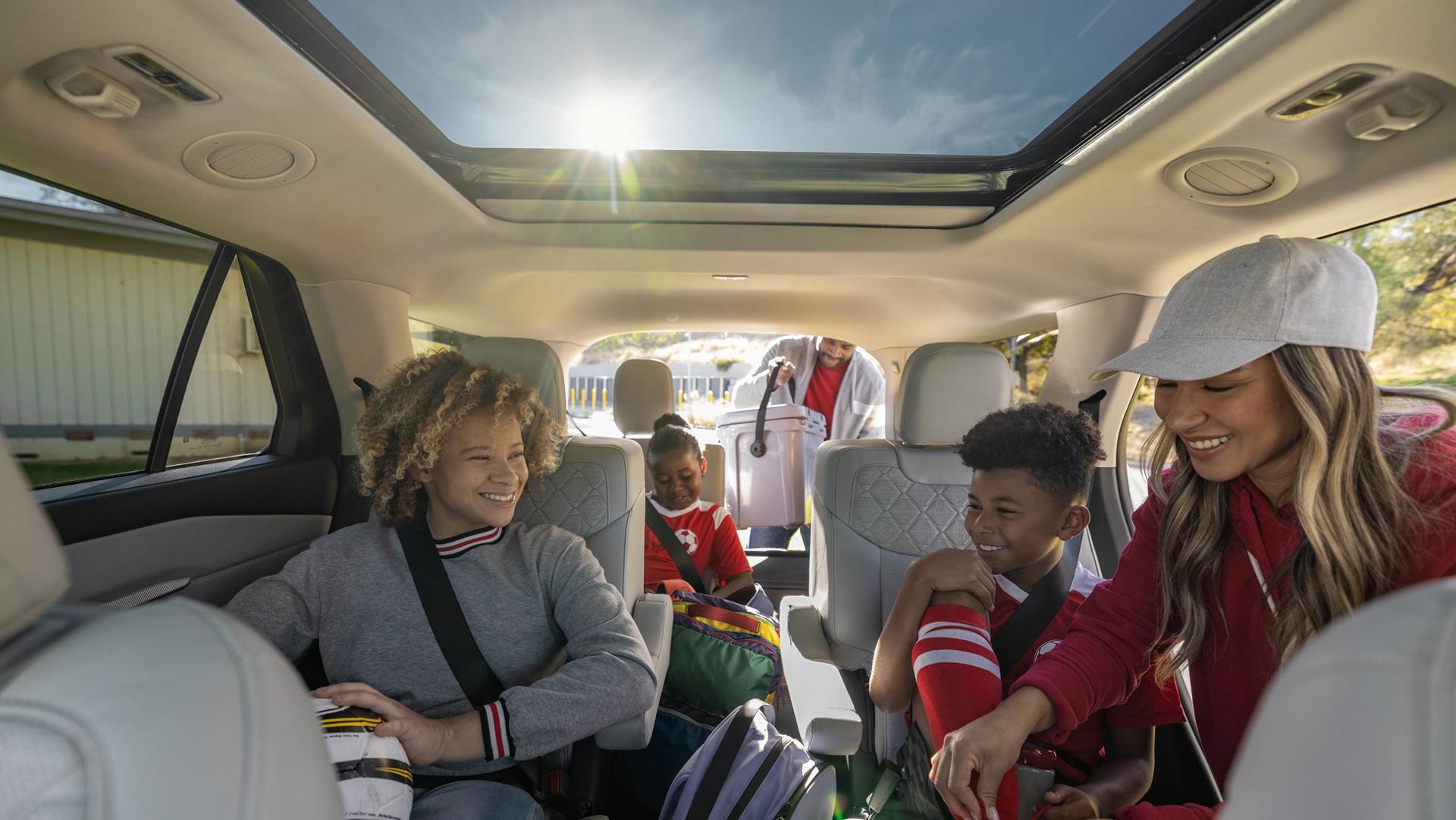 2026 Ford Explorer Panoramic Fixed-Glass Roof with Power Sunshade 