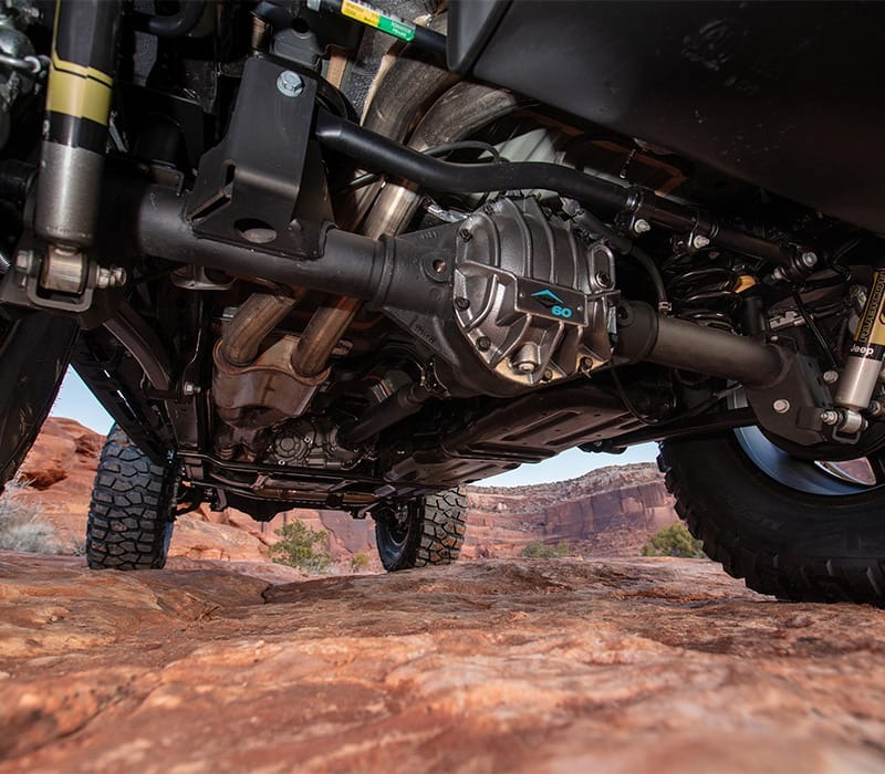 2026 Jeep Wrangler ELECTRONIC SWAY BAR DISCONNECT AND ROCK RAILS 