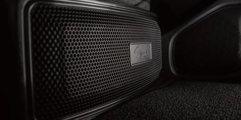 2026 Nissan Frontier Fender® Premium Audio 