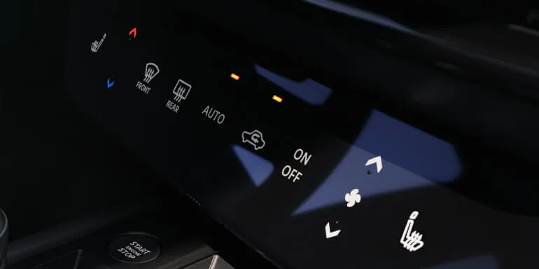 2026 NIssan Kicks Automatic Temperature Control with Soft-touch Switches 