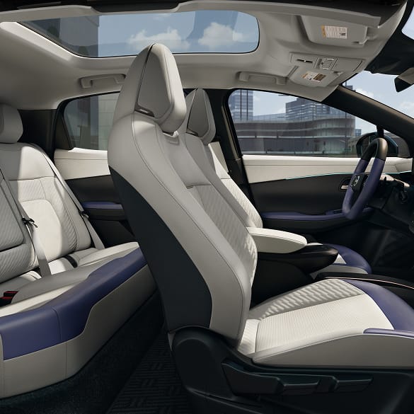 2026 Nissan Leaf Wide-open interior