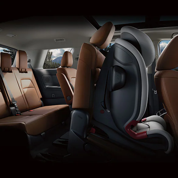 2026 Nissan Pathfinder® EZ FLEX® 2nd-row Seating System 