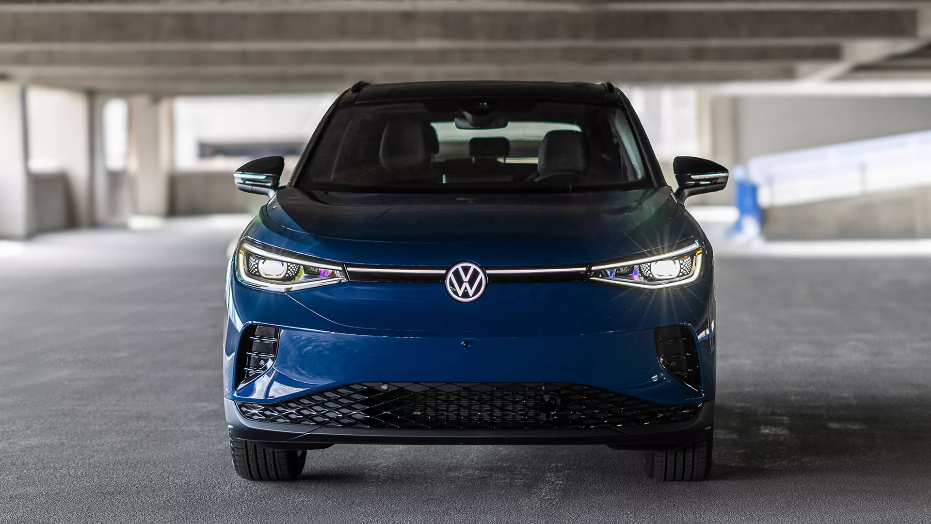 2025 VW ID. ID.4 Avaliable Premium LED projector headlights and Illuminated front VW logo